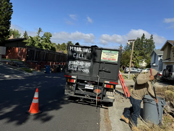 Junk Hauling in Pittsburg, CA Junk Hauling in Pittsburg, CA